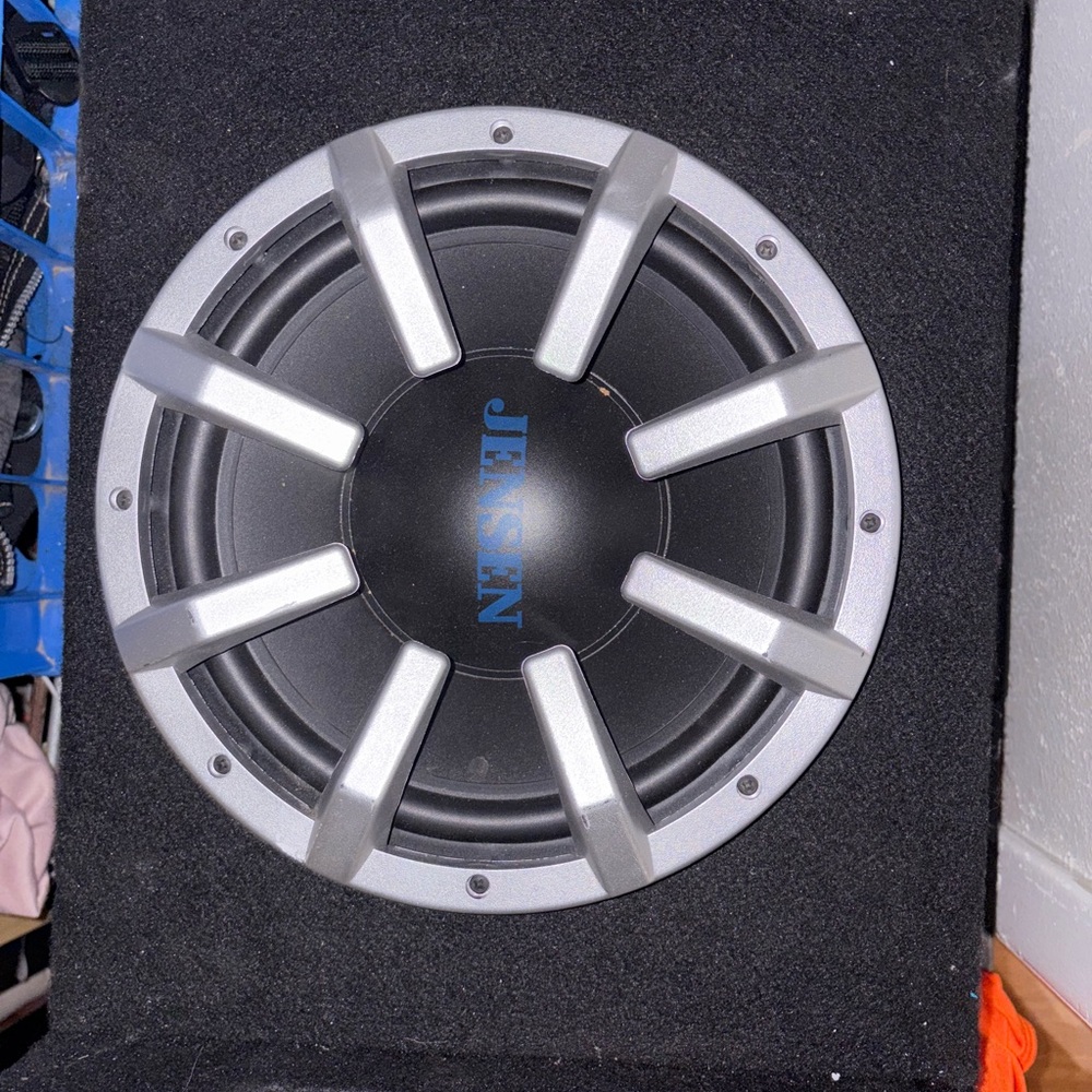 Jensen Silver and Black Subwoofer